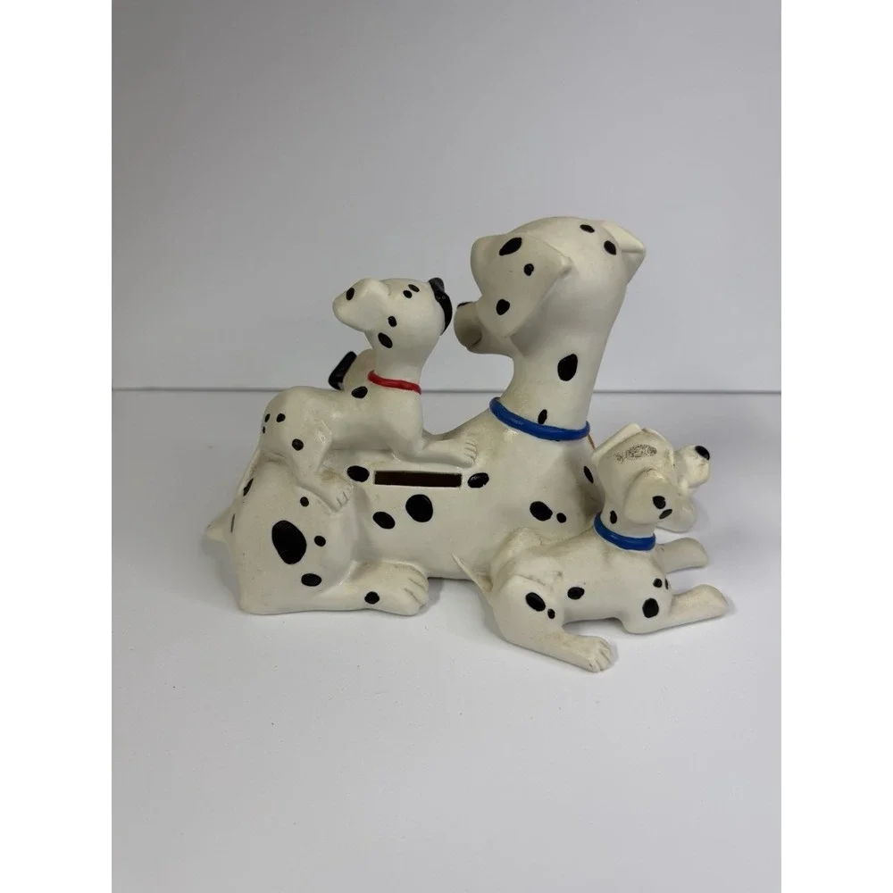 Disney 101 Dalmatian's  6